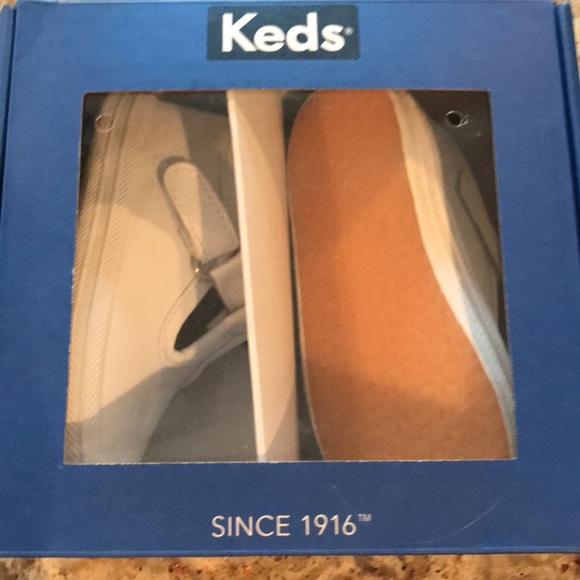 Keds - Picture 2 of 3